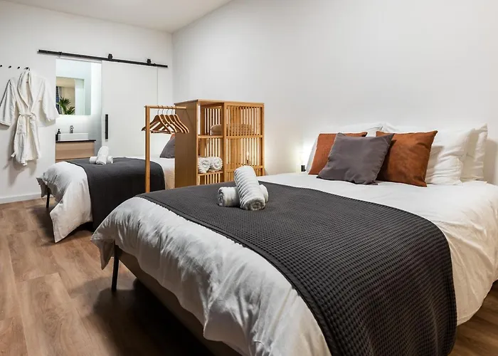 Apartment New Pearl Of Scheveningen Black Swan A Family Loft 180a The Hague